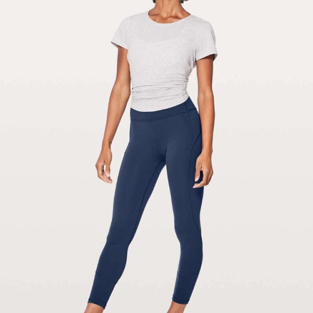 Lululemon In Movement 7/8 Tight *Everlux 25"